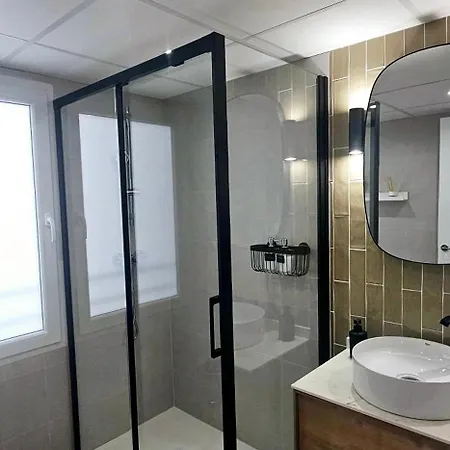 Charlot Center Iii By Suncastle Appartement Alicante